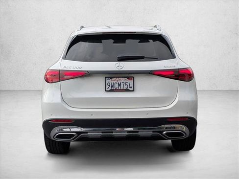 Used 2026 Mercedes-Benz GLC 300 4MATIC image 7