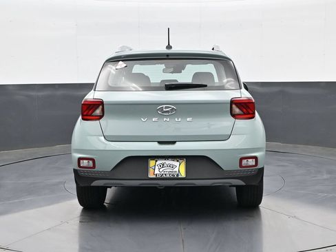 New 2026 Hyundai Venue SEL FWD image 6