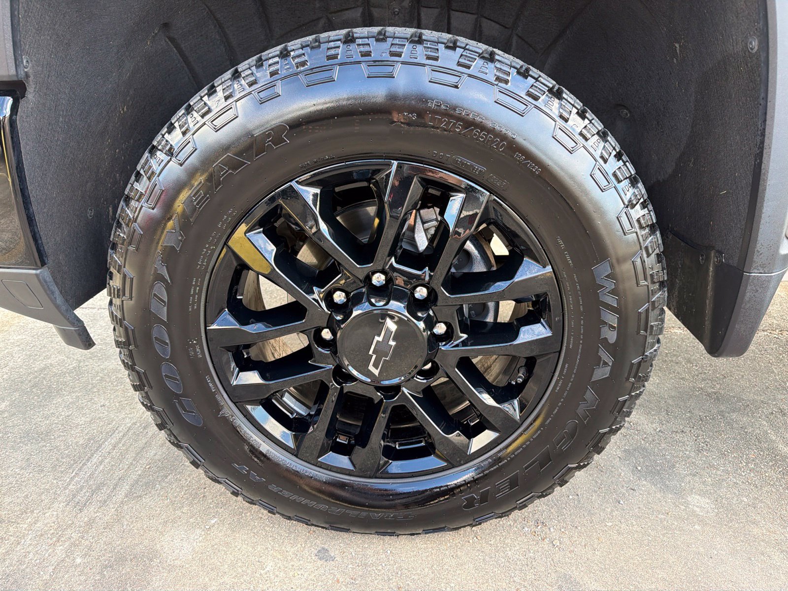 Used 2026 Chevrolet Silverado 2500 Custom w/ Custom Value Package AWD/4WD image 7