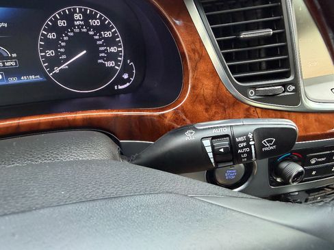Used 2014 Hyundai Equus Signature RWD image 44