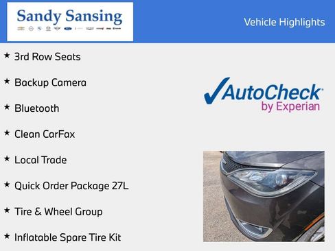 Used 2018 Chrysler Pacifica Touring-L w/ Tire & Wheel Group image 7