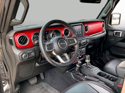 Used 2023 Jeep Gladiator Rubicon w/ Cold Weather Group AWD/4WD image 17