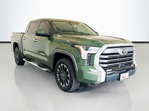 Used 2023 Toyota Tundra Limited w/ Power Package AWD/4WD image 3