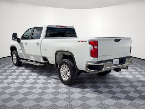 Certified 2025 Chevrolet Silverado 3500 LT w/ Safety Package AWD/4WD image 3
