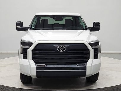 Used 2022 Toyota Tundra SR5 w/ SR5 Convenience Package