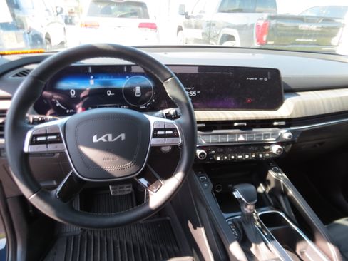 Used 2025 Kia Telluride SX Prestige AWD/4WD image 21