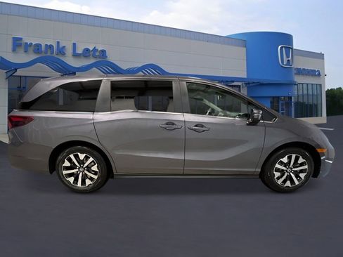 New 2026 Honda Odyssey EX-L image 7