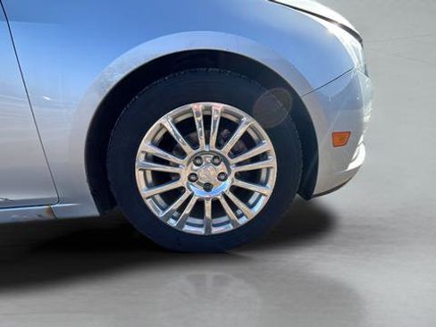 Used 2013 Chevrolet Cruze Eco image 27