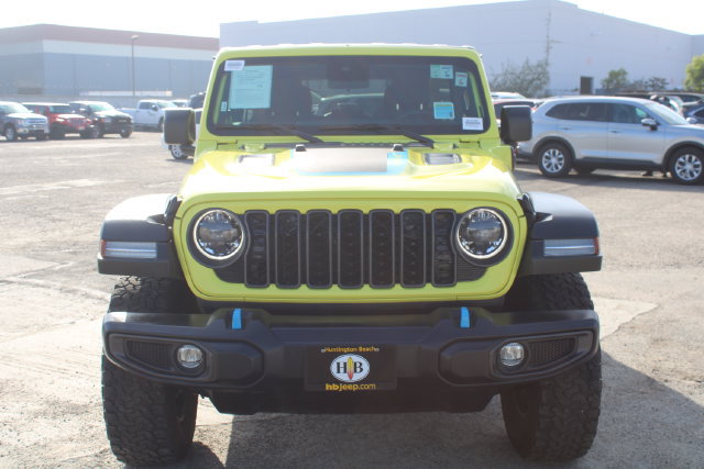 Used 2024 Jeep Wrangler Unlimited Rubicon 4xe AWD/4WD image 2