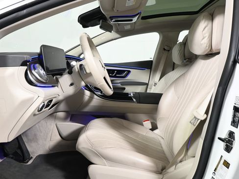 Certified 2023 Mercedes-Benz EQS 450+ 4MATIC Sedan image 3