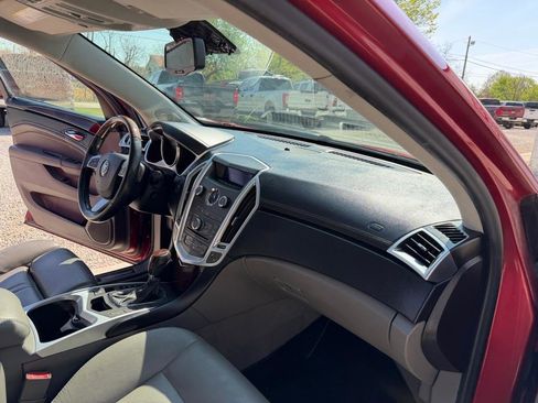 Used 2011 Cadillac SRX Luxury AWD/4WD image 8
