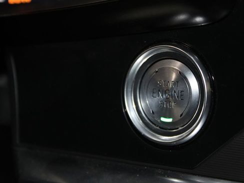 Used 2023 Chevrolet Corvette Stingray Premium Conv image 38