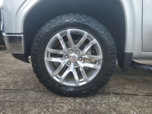 Used 2022 GMC Sierra 1500 SLT AWD/4WD image 7