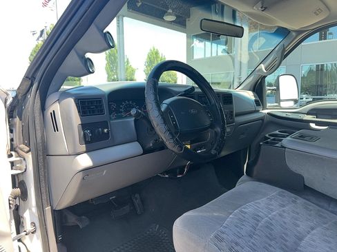 Used 1999 Ford F250 XLT AWD/4WD image 16