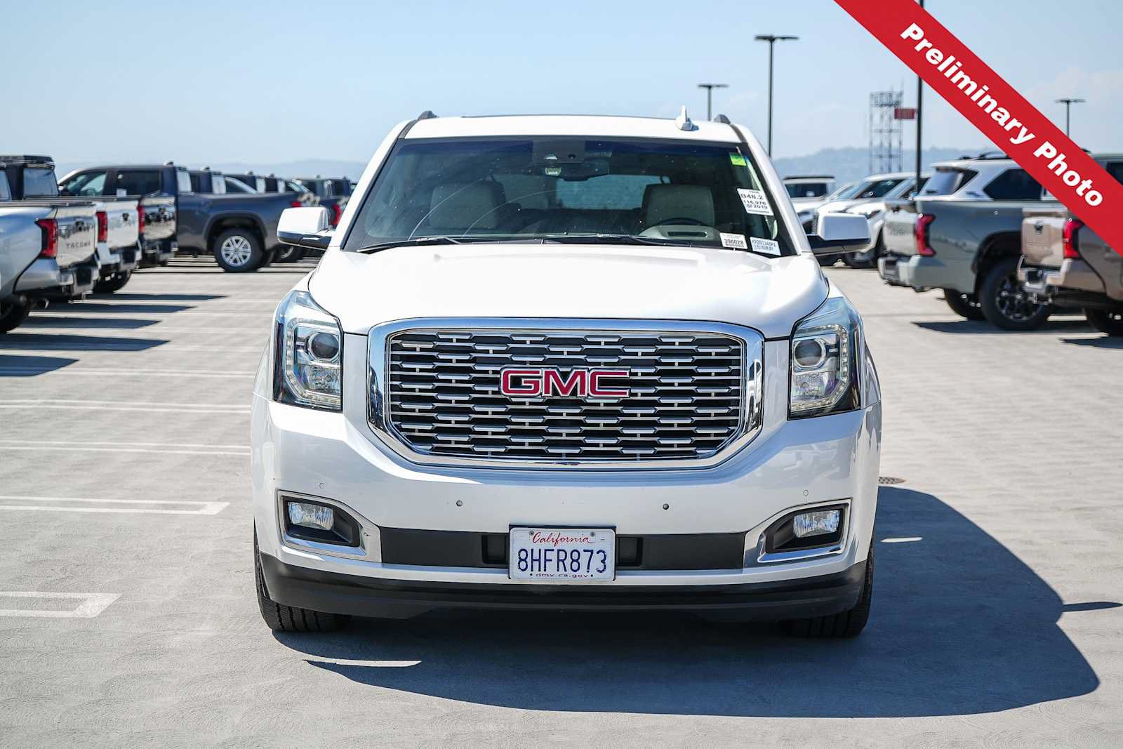 Used 2019 GMC Yukon XL Denali w/ Open Road Package AWD/4WD image 2