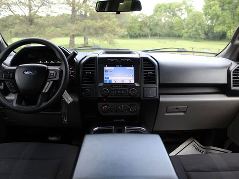 Used 2018 Ford F150 XL w/ Equipment Group 101A Mid AWD/4WD image 10