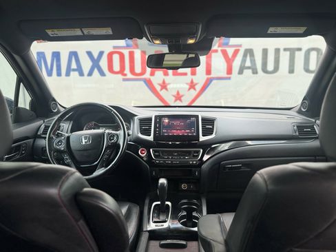 Used 2017 Honda Ridgeline Black Edition image 32