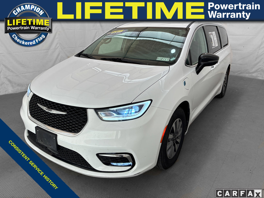 Used 2024 Chrysler Pacifica Limited FWD image 1