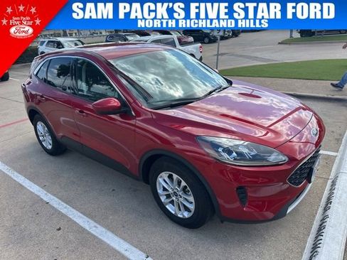 Used 2021 Ford Escape SE w/ Cold Weather Package FWD image 3