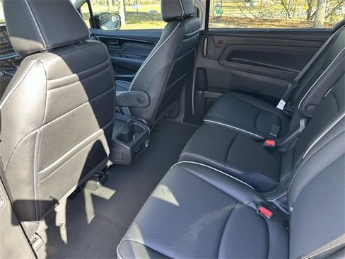 New 2026 Honda Odyssey Elite image 15