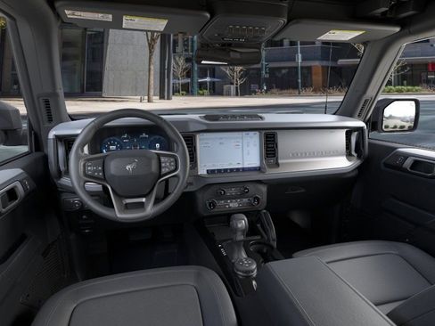 New 2026 Ford Bronco Big Bend w/ Black Diamond Package AWD/4WD image 9