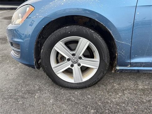 Used 2015 Volkswagen Golf TDI S image 14