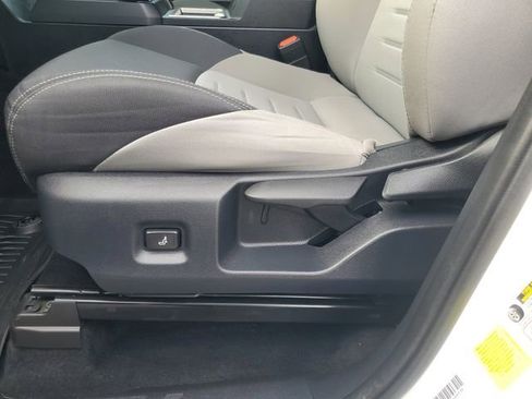 Used 2024 Toyota Tacoma TRD Sport image 18