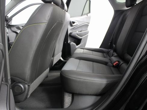 New 2026 Chevrolet Trax LT image 17