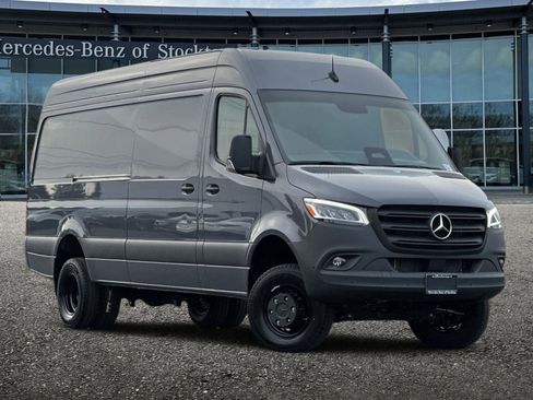 New 2026 Mercedes-Benz Sprinter 3500 image 2