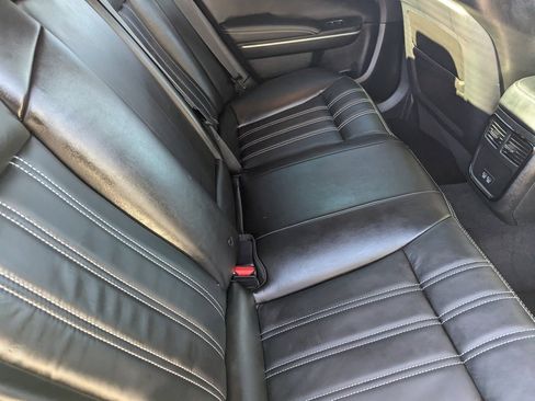 Used 2022 Chrysler 300 S w/ Safetytec Plus Group image 15