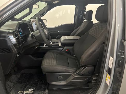 Used 2023 Ford F150 XL w/ STX Appearance Package RWD image 9