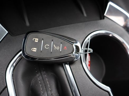 Used 2023 Chevrolet Traverse High Country w/ LPO, Floor Liner Package image 43