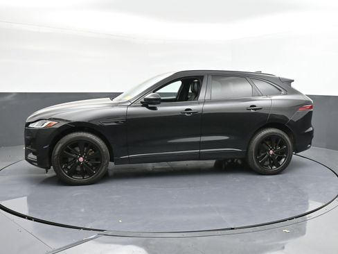 Used 2022 Jaguar F-PACE S image 5