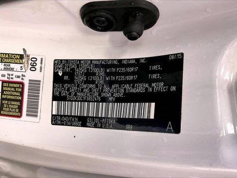 Used 2015 Toyota Sienna L image 25