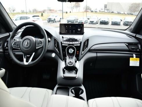 New 2026 Acura RDX SH-AWD image 18
