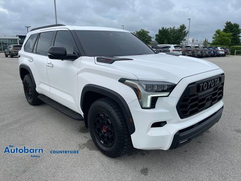 Used 2025 Toyota Sequoia TRD Pro AWD/4WD image 7