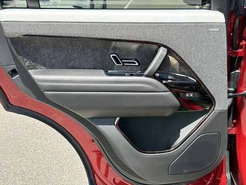 Used 2025 Land Rover Range Rover Sport Dynamic SE AWD/4WD image 12