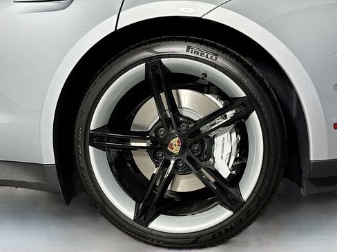 New 2024 Porsche Taycan Turbo image 34