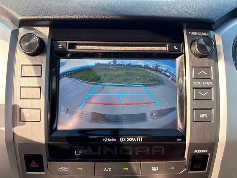 Used 2017 Toyota Tundra SR5 w/ SR5 Upgrade Package RWD image 16