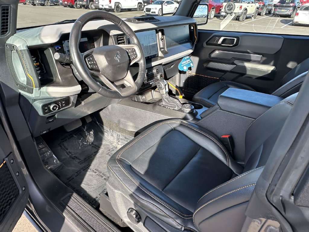 Used 2023 Ford Bronco Badlands AWD/4WD image 13