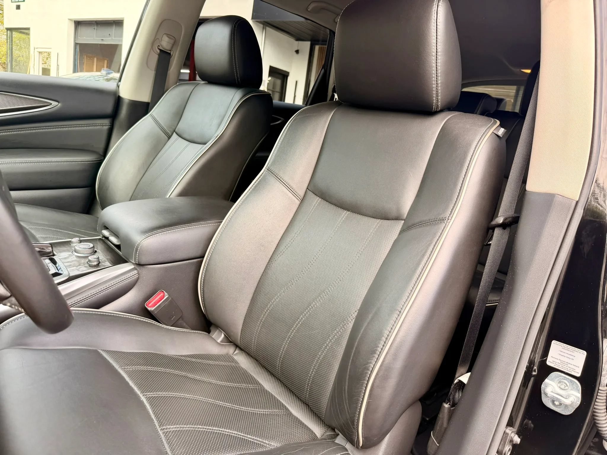 Used 2016 INFINITI QX60 Luxe AWD/4WD image 16