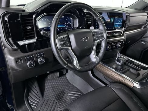 Used 2023 Chevrolet Silverado 1500 RST w/ RST All Star Premium Package AWD/4WD image 10