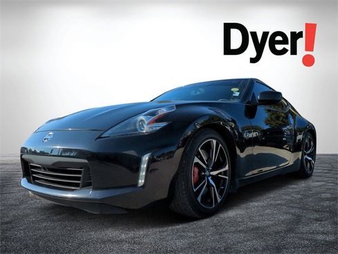 Used 2020 Nissan 370Z Touring Sport image 8
