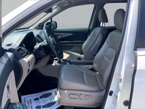 Used 2019 Honda Ridgeline RTL-T image 8