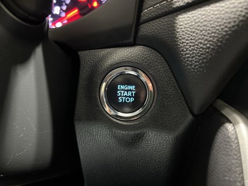 Used 2020 Toyota RAV4 XLE Premium image 14