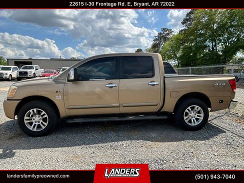 Used 2004 Nissan Titan LE w/ (Tow) Big Tow Pkg image 1