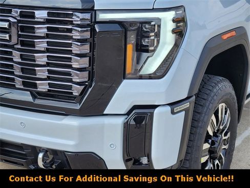 New 2026 GMC Sierra 2500 Denali Ultimate image 6