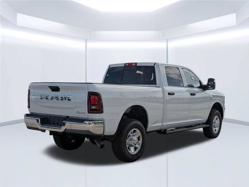 New 2026 RAM 2500 Tradesman AWD/4WD image 7