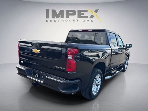 Used 2026 Chevrolet Silverado 1500 Custom RWD image 5