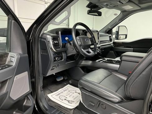 Used 2023 Ford F350 Lariat w/ Tow Technology Package AWD/4WD image 17